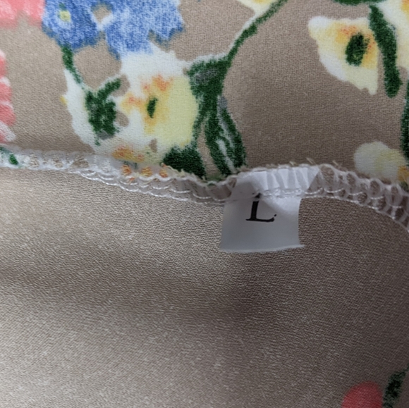 BOUTIQUE Crochet Trim Floral Kimono Sz L - Picture 12 of 12